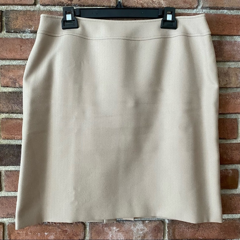 Tan Chevron Textured Lined Pencil Skirt Size 12 Petite